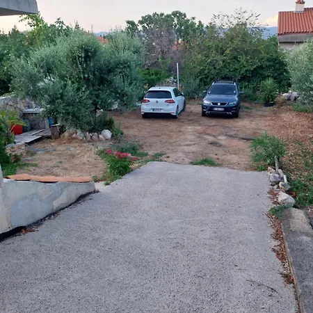 アパート Charmig Near With Veiw ヴルブニク