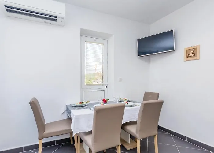 Appartamento Charmig Near With Veiw *